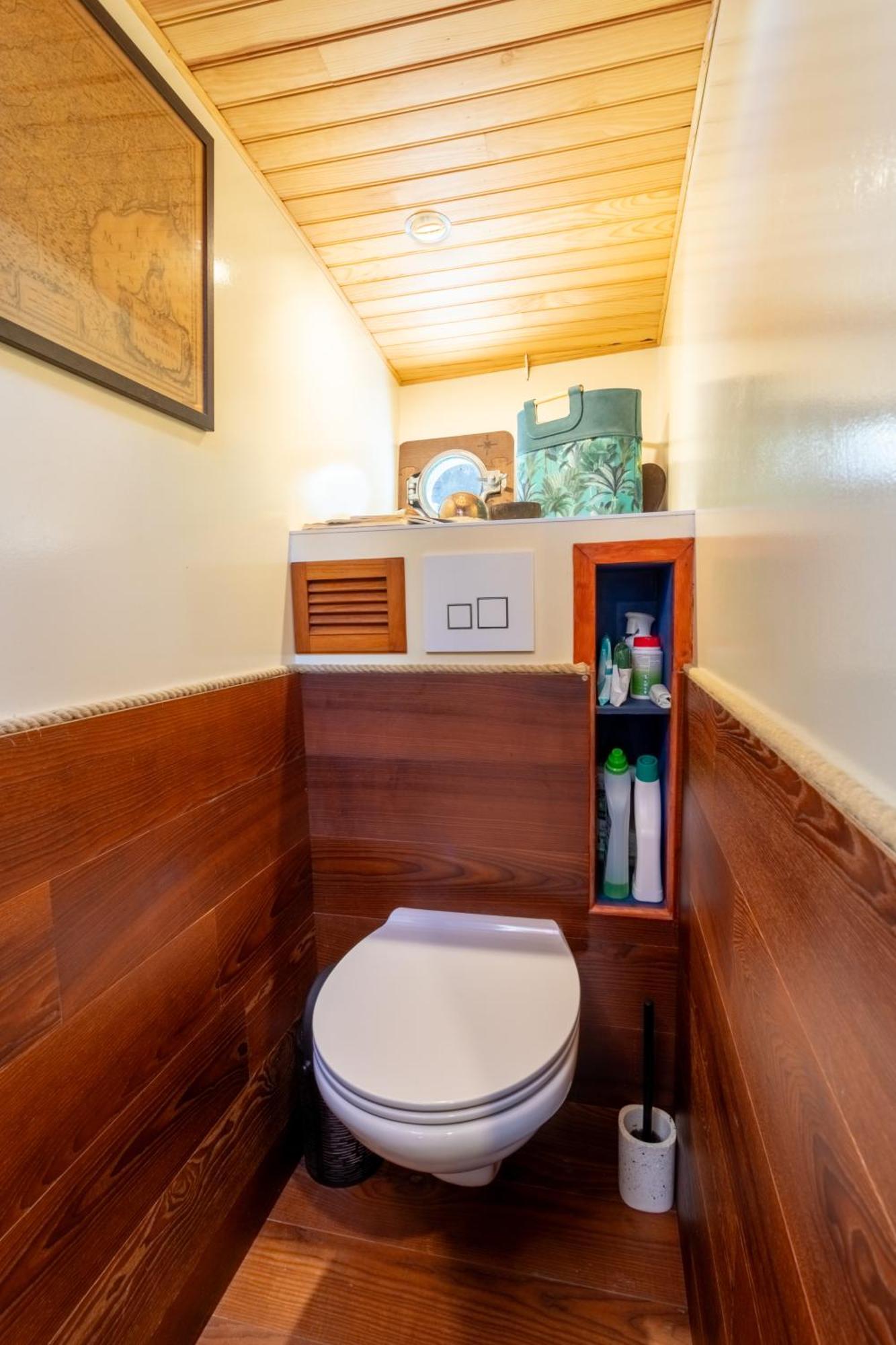Bateau Le Nubian Hotel en barco *