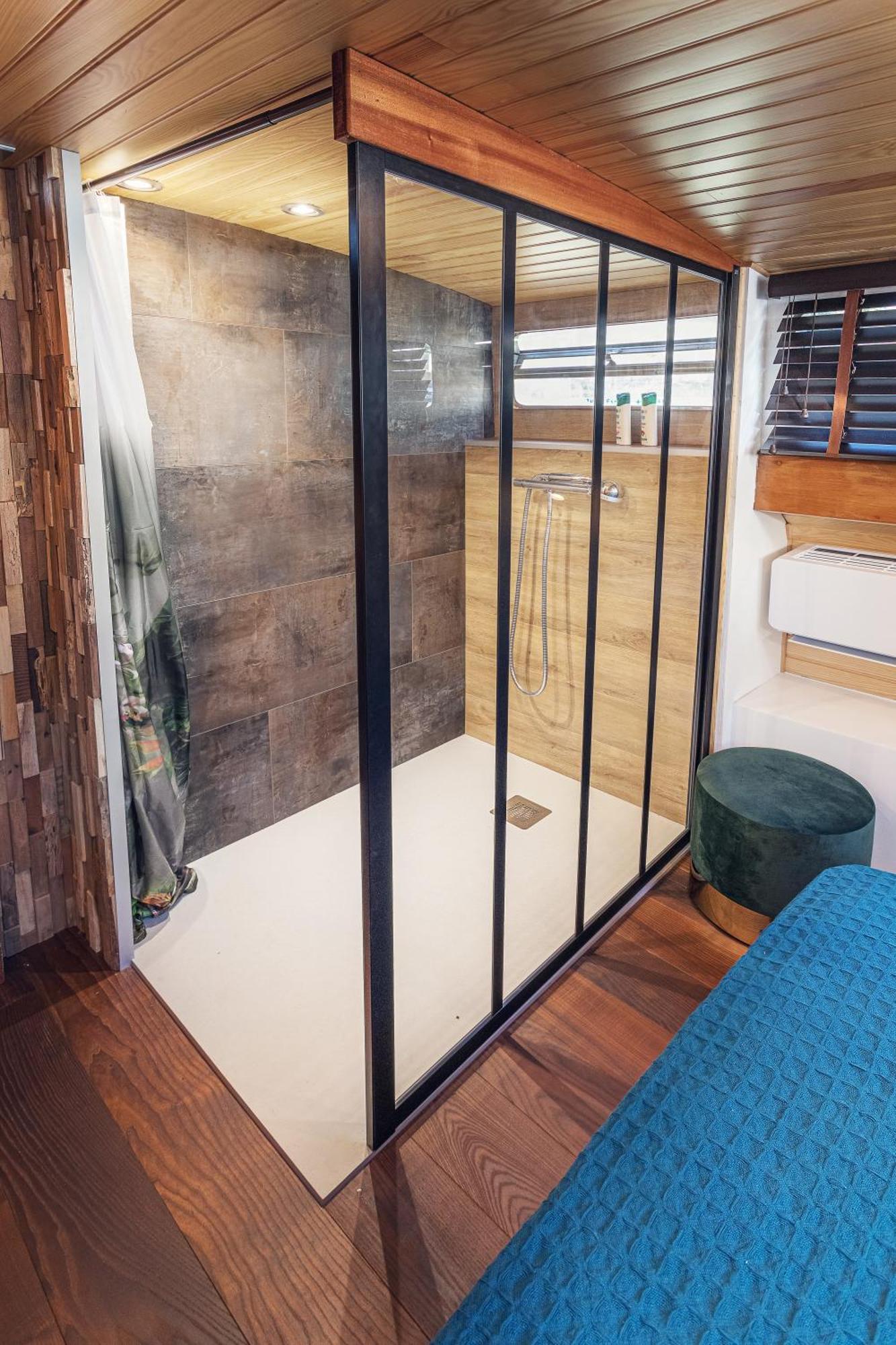 Bateau Le Nubian Hotel en barco *